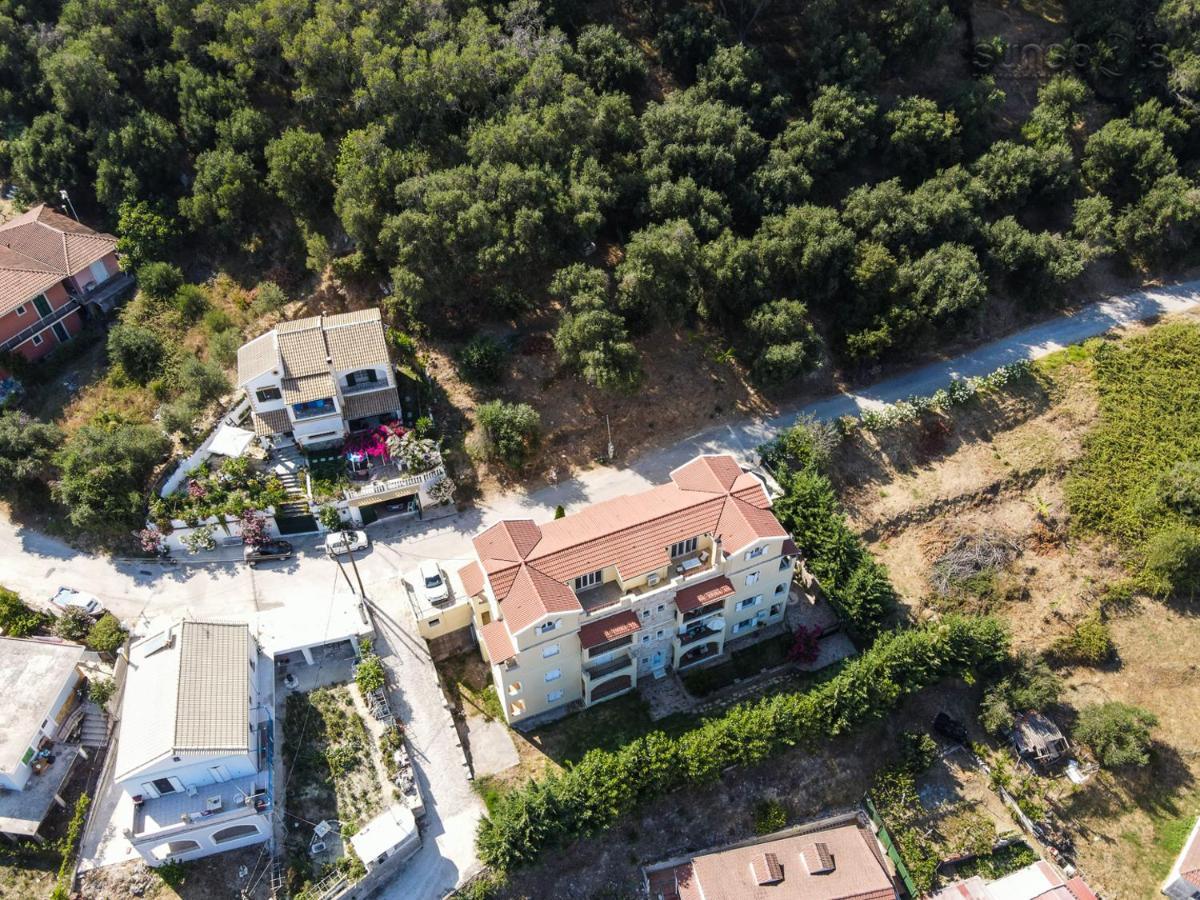 Villa Konstantina Petrití Zewnętrze zdjęcie