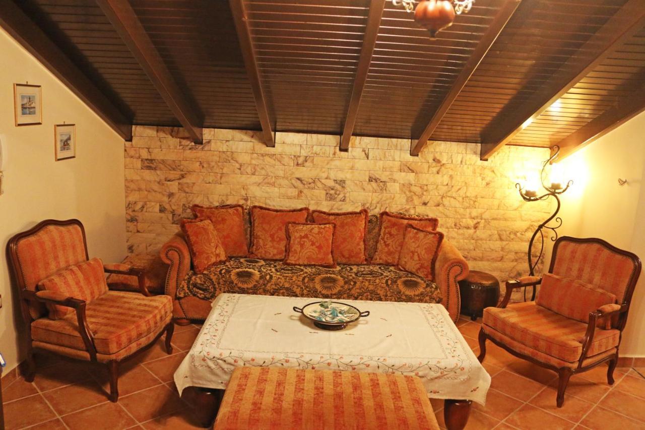 Villa Konstantina Petrití Zewnętrze zdjęcie